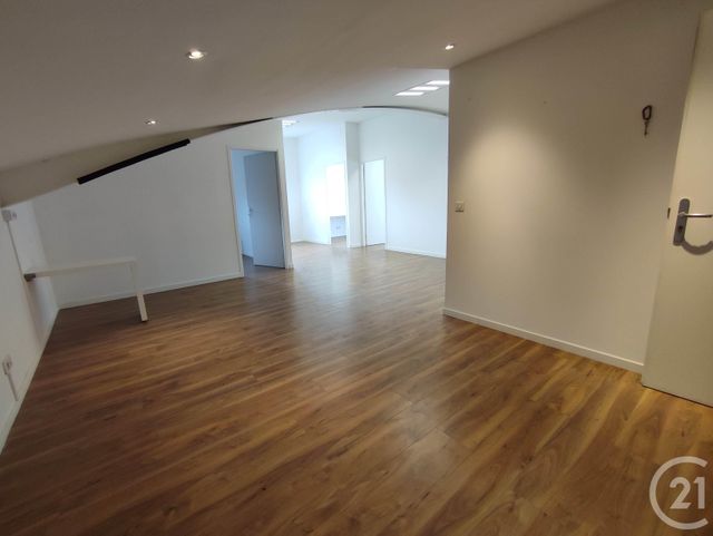 entreprise à louer - 80.0 m2 - POISY - 74 - RHONE-ALPES - Century 21 Cd Immo