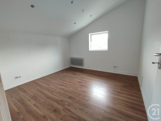 entreprise à louer - 80.0 m2 - POISY - 74 - RHONE-ALPES - Century 21 Cd Immo