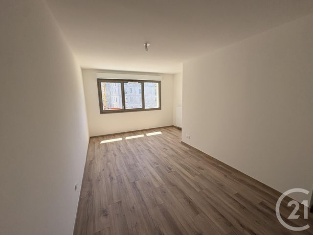 Appartement T5 à vendre - 5 pièces - 111.97 m2 - ANNECY - 74 - RHONE-ALPES - Century 21 Cd Immo