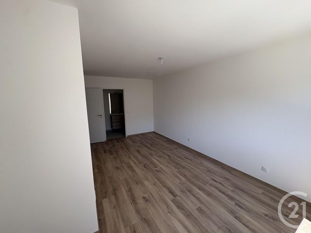 Appartement T5 à vendre - 5 pièces - 111.97 m2 - ANNECY - 74 - RHONE-ALPES - Century 21 Cd Immo