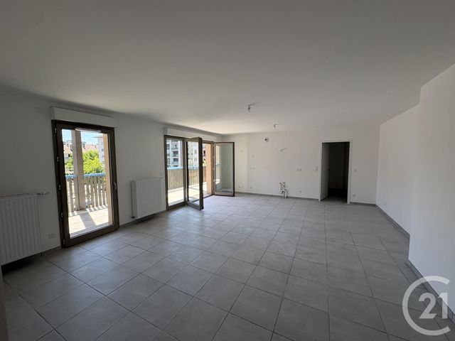 Appartement T5 à vendre - 5 pièces - 111.97 m2 - ANNECY - 74 - RHONE-ALPES - Century 21 Cd Immo
