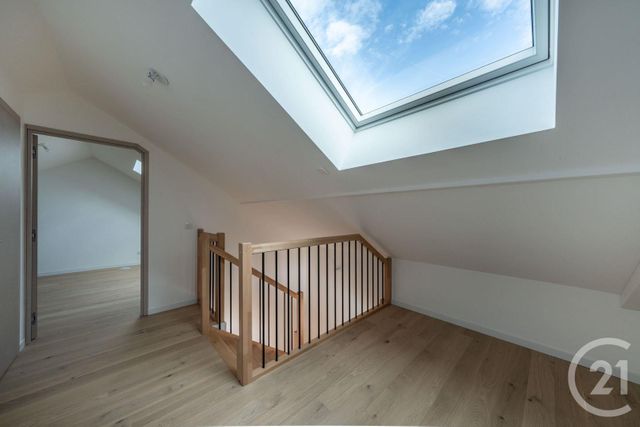 Appartement T4 à vendre - 4 pièces - 97.41 m2 - ANNECY LE VIEUX - 74 - RHONE-ALPES - Century 21 Cd Immo