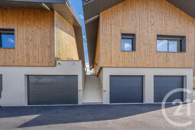 Appartement T4 à vendre - 4 pièces - 114.21 m2 - ANNECY LE VIEUX - 74 - RHONE-ALPES - Century 21 Cd Immo
