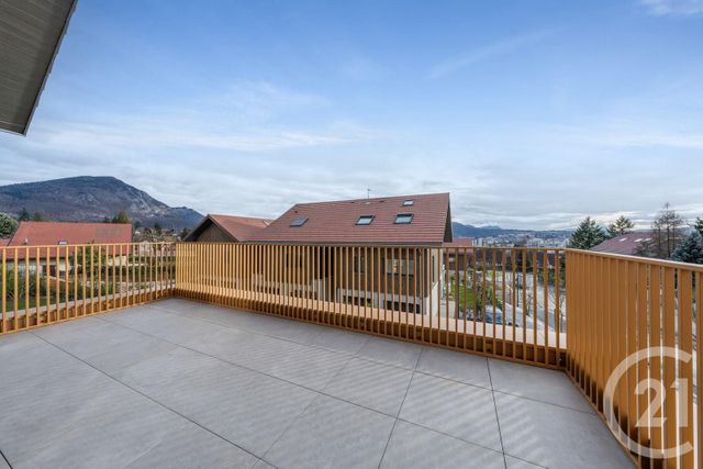 Appartement T4 à vendre - 4 pièces - 114.21 m2 - ANNECY LE VIEUX - 74 - RHONE-ALPES - Century 21 Cd Immo