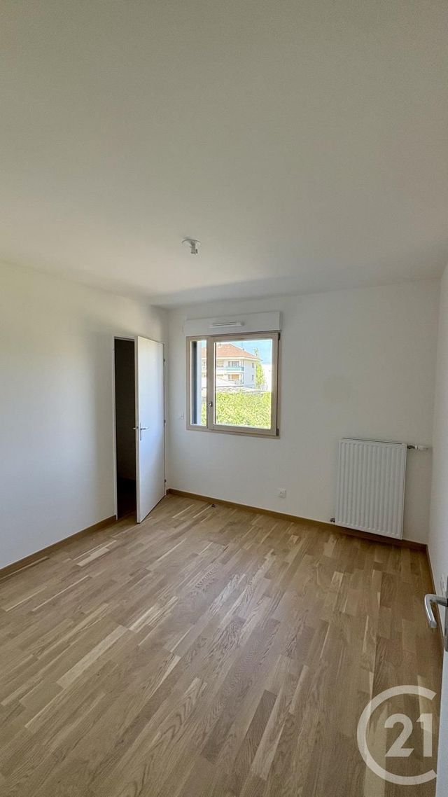 Appartement T3 à vendre - 3 pièces - 74.36 m2 - 74 - RHONE-ALPES - Century 21 Cd Immo