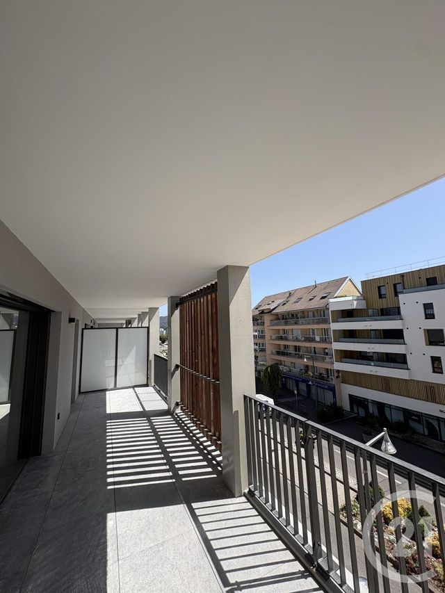 Appartement T3 à vendre - 3 pièces - 74.01 m2 - MEYTHET - 74 - RHONE-ALPES - Century 21 Cd Immo