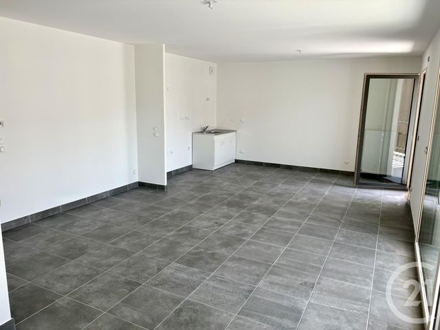 Appartement T3 à vendre - 3 pièces - 74.01 m2 - MEYTHET - 74 - RHONE-ALPES - Century 21 Cd Immo