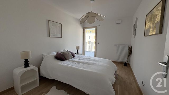 Appartement T3 à vendre - 3 pièces - 72.45 m2 - MEYTHET - 74 - RHONE-ALPES - Century 21 Cd Immo