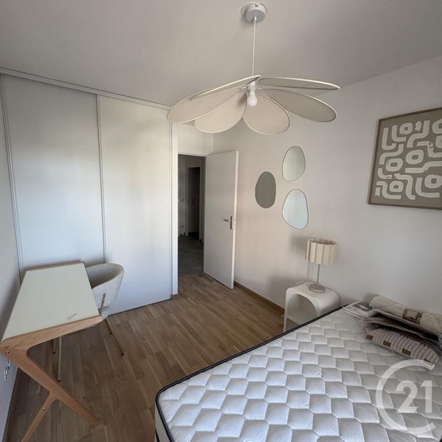 Appartement T3 à vendre - 3 pièces - 72.45 m2 - MEYTHET - 74 - RHONE-ALPES - Century 21 Cd Immo