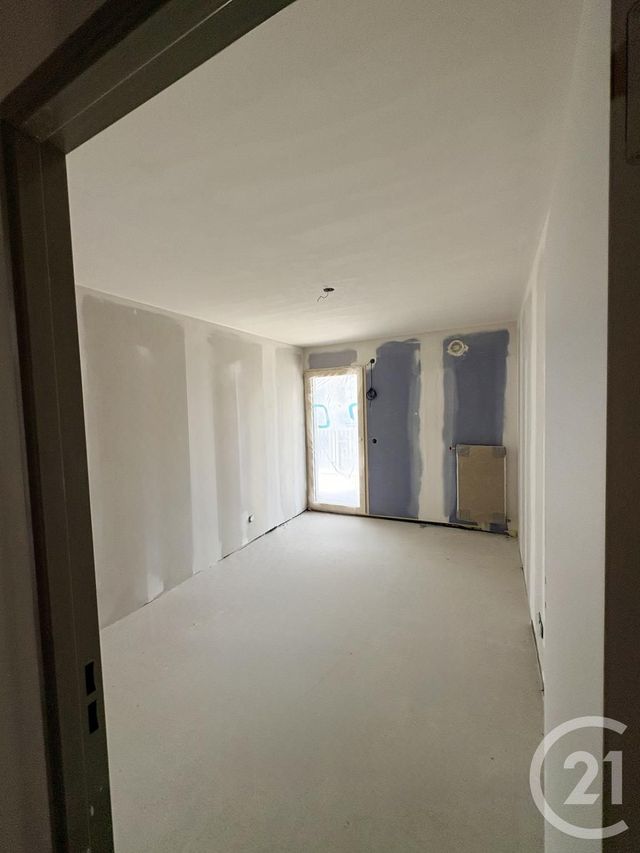 Appartement T3 à vendre - 3 pièces - 72.45 m2 - MEYTHET - 74 - RHONE-ALPES - Century 21 Cd Immo