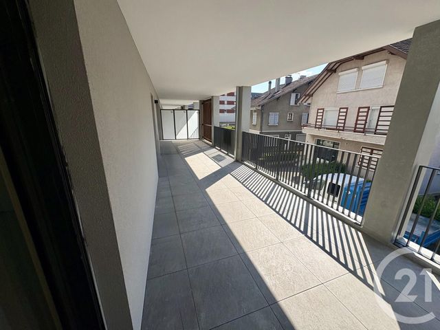 Appartement T4 à vendre - 4 pièces - 79.91 m2 - MEYTHET - 74 - RHONE-ALPES - Century 21 Cd Immo