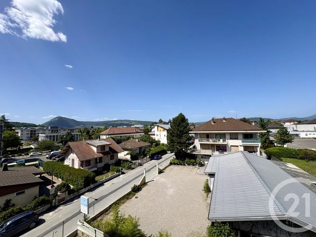 Appartement T3 à vendre - 3 pièces - 67.57 m2 - MEYTHET - 74 - RHONE-ALPES - Century 21 Cd Immo