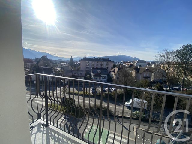Appartement T2 à louer - 2 pièces - 44.74 m2 - ANNECY - 74 - RHONE-ALPES - Century 21 Cd Immo