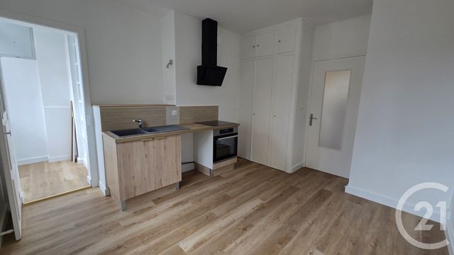 Appartement F3 à louer - 3 pièces - 80.0 m2 - ANNECY - 74 - RHONE-ALPES - Century 21 Cd Immo