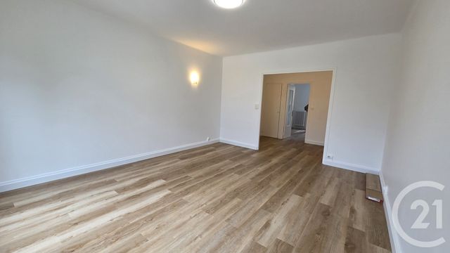 Appartement F3 à louer - 3 pièces - 80.0 m2 - ANNECY - 74 - RHONE-ALPES - Century 21 Cd Immo