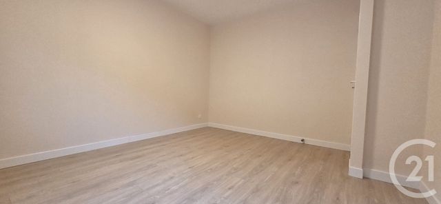 Appartement T4 à louer - 4 pièces - 86.36 m2 - ANNECY - 74 - RHONE-ALPES - Century 21 Cd Immo