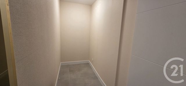 Appartement T4 à louer - 4 pièces - 86.36 m2 - ANNECY - 74 - RHONE-ALPES - Century 21 Cd Immo