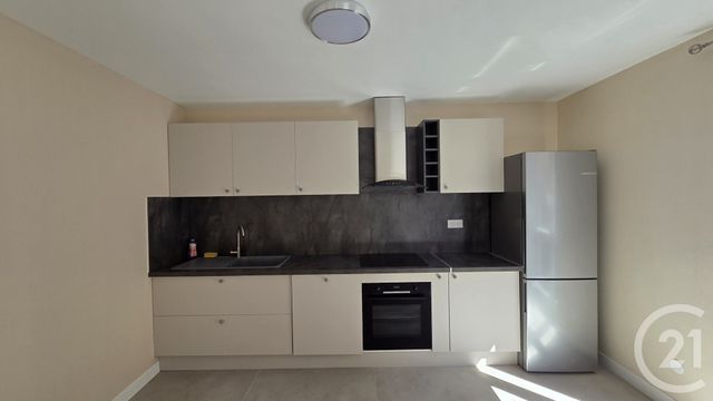 Appartement T4 à louer - 4 pièces - 86.36 m2 - ANNECY - 74 - RHONE-ALPES - Century 21 Cd Immo