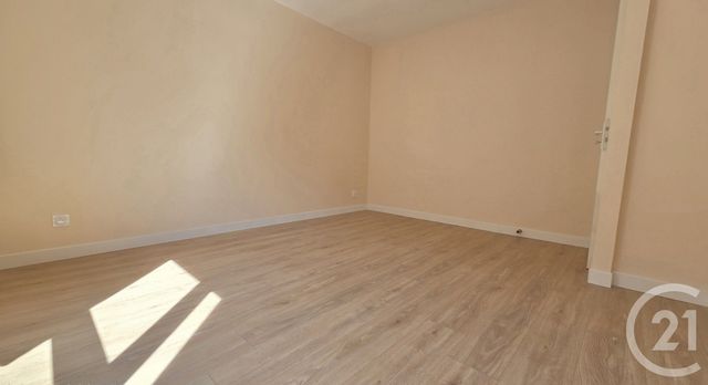 Appartement T4 à louer - 4 pièces - 86.36 m2 - ANNECY - 74 - RHONE-ALPES - Century 21 Cd Immo