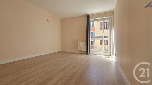 Appartement T4 à louer - 4 pièces - 86.36 m2 - ANNECY - 74 - RHONE-ALPES - Century 21 Cd Immo
