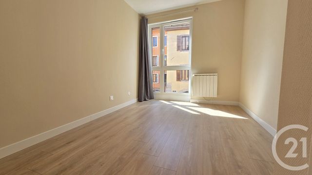 Appartement T4 à louer - 4 pièces - 86.36 m2 - ANNECY - 74 - RHONE-ALPES - Century 21 Cd Immo