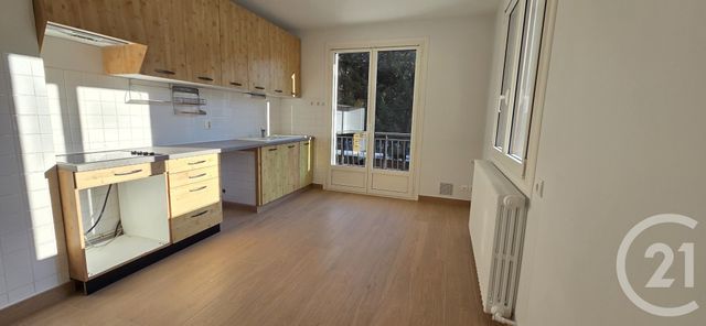 Appartement F4 à louer - 4 pièces - 86.0 m2 - THONES - 74 - RHONE-ALPES - Century 21 Cd Immo