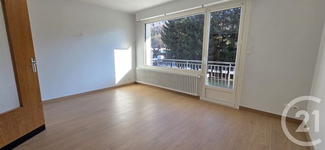Appartement F4 à louer - 4 pièces - 86.0 m2 - THONES - 74 - RHONE-ALPES - Century 21 Cd Immo