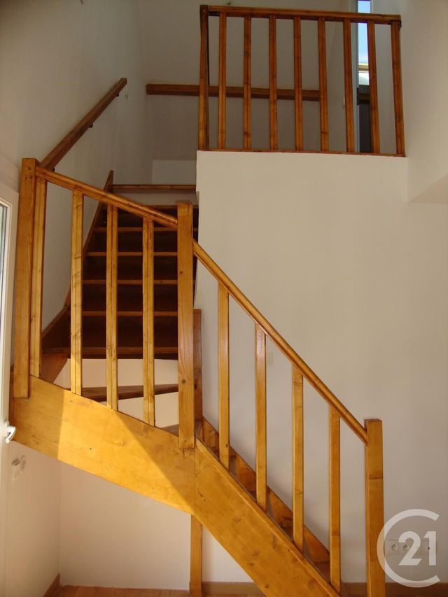 Appartement T3 à louer - 3 pièces - 60.0 m2 - RUMILLY - 74 - RHONE-ALPES - Century 21 Cd Immo