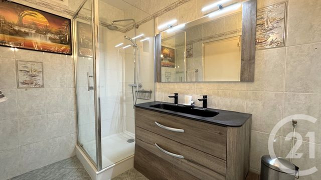 Appartement T5 à vendre - 5 pièces - 111.0 m2 - ANNECY - 74 - RHONE-ALPES - Century 21 Cd Immo