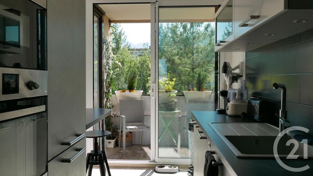 Appartement T4 à louer - 4 pièces - 79.38 m2 - ANNECY LE VIEUX - 74 - RHONE-ALPES - Century 21 Cd Immo