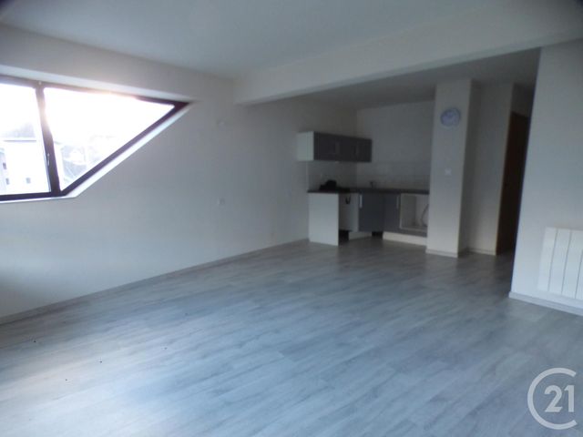 Appartement F2 à louer - 2 pièces - 49.36 m2 - RUMILLY - 74 - RHONE-ALPES - Century 21 Cd Immo