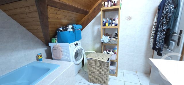 Appartement à louer - 5 pièces - 66.61 m2 - GRUFFY - 74 - RHONE-ALPES - Century 21 Cd Immo