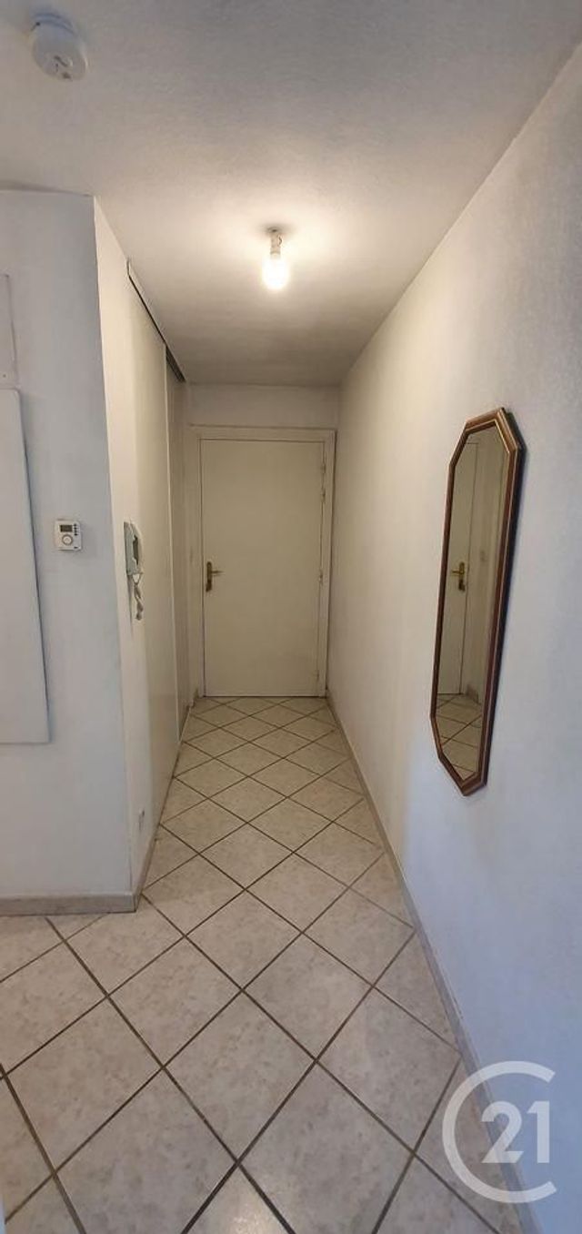 Appartement F3 à louer - 3 pièces - 57.4 m2 - RUMILLY - 74 - RHONE-ALPES - Century 21 Cd Immo