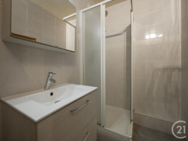 Appartement F2 à vendre - 2 pièces - 46.07 m2 - ANNECY - 74 - RHONE-ALPES - Century 21 Cd Immo