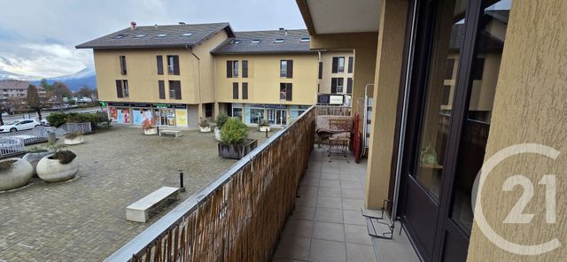 Appartement à louer - 2 pièces - 63.46 m2 - ANNECY LE VIEUX - 74 - RHONE-ALPES - Century 21 Cd Immo