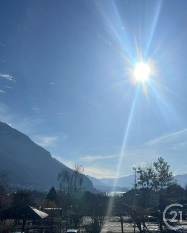 Appartement à louer - 2 pièces - 63.46 m2 - ANNECY LE VIEUX - 74 - RHONE-ALPES - Century 21 Cd Immo