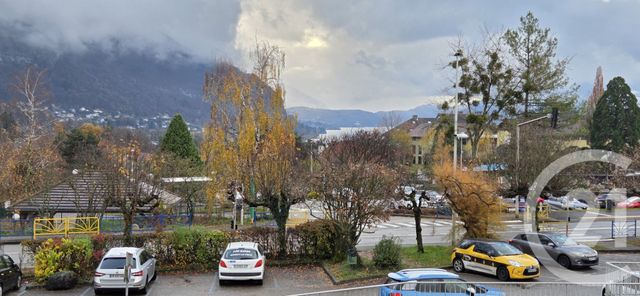 Appartement à louer - 2 pièces - 63.46 m2 - ANNECY LE VIEUX - 74 - RHONE-ALPES - Century 21 Cd Immo