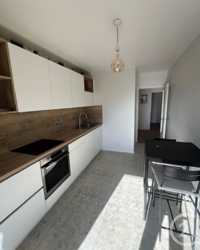 Appartement à louer - 2 pièces - 63.46 m2 - ANNECY LE VIEUX - 74 - RHONE-ALPES - Century 21 Cd Immo