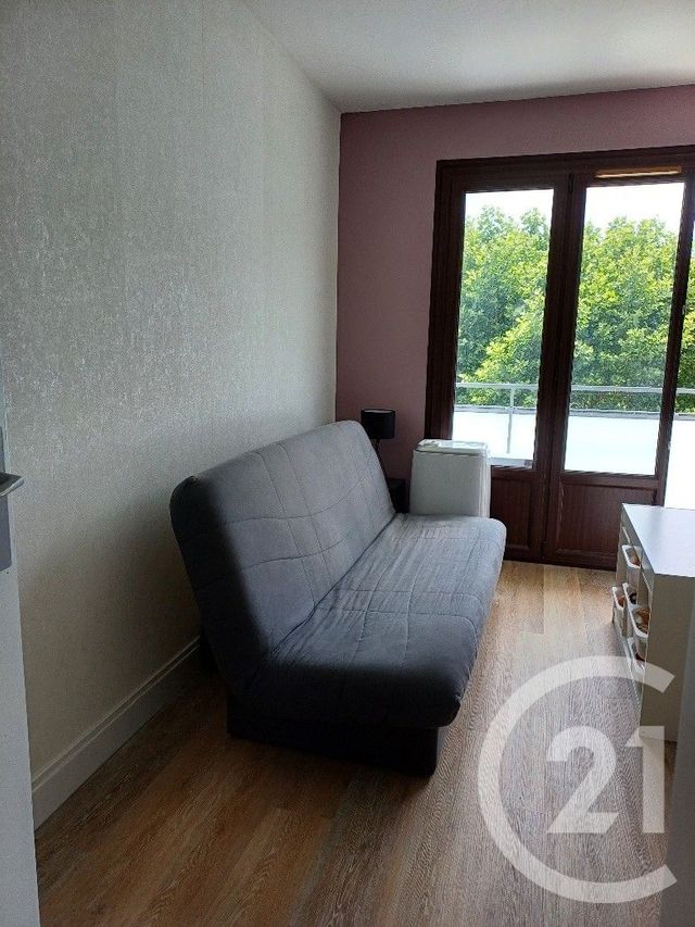 Appartement T3 à louer - 3 pièces - 53.63 m2 - ANNECY - 74 - RHONE-ALPES - Century 21 Cd Immo
