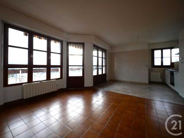Appartement F4 à louer - 4 pièces - 87.03 m2 - ANNECY - 74 - RHONE-ALPES - Century 21 Cd Immo