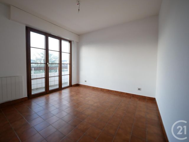 Appartement F4 à louer - 4 pièces - 87.03 m2 - ANNECY - 74 - RHONE-ALPES - Century 21 Cd Immo