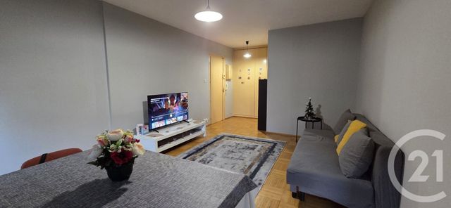 Appartement F3 à louer - 3 pièces - 70.36 m2 - SEYNOD - 74 - RHONE-ALPES - Century 21 Cd Immo