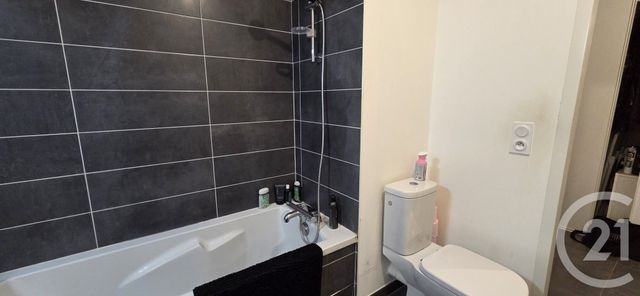 Appartement F2 à louer - 2 pièces - 43.55 m2 - ANNECY - 74 - RHONE-ALPES - Century 21 Cd Immo