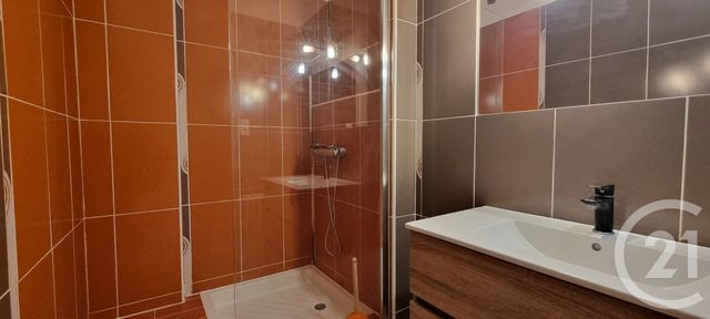 Appartement F3 à louer - 3 pièces - 63.94 m2 - ANNECY - 74 - RHONE-ALPES - Century 21 Cd Immo