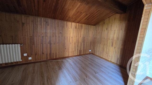 Appartement F3 à louer - 3 pièces - 82.68 m2 - SILLINGY - 74 - RHONE-ALPES - Century 21 Cd Immo