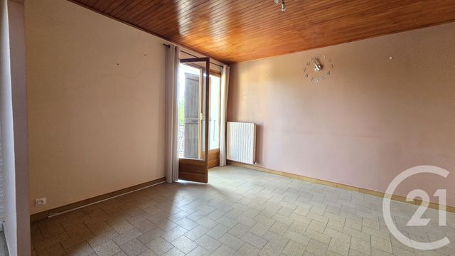 Appartement F3 à louer - 3 pièces - 82.68 m2 - SILLINGY - 74 - RHONE-ALPES - Century 21 Cd Immo