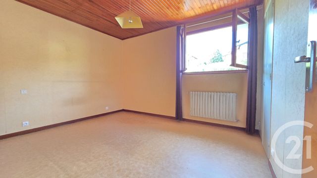Appartement F3 à louer - 3 pièces - 82.68 m2 - SILLINGY - 74 - RHONE-ALPES - Century 21 Cd Immo