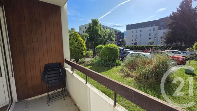 Appartement F1 à louer - 1 pièce - 37.5 m2 - ANNECY LE VIEUX - 74 - RHONE-ALPES - Century 21 Cd Immo