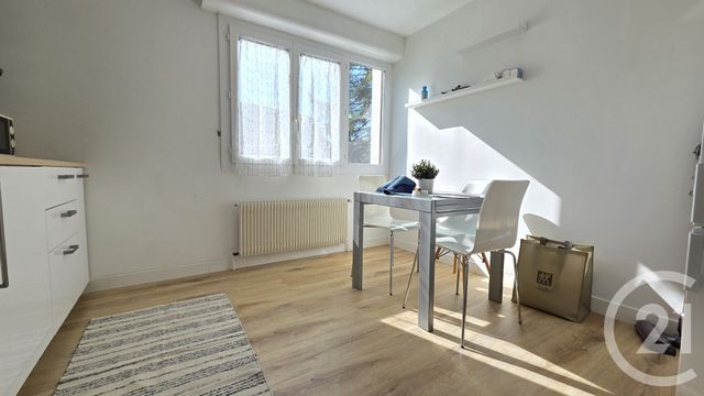 Appartement F1 à louer - 1 pièce - 37.5 m2 - ANNECY LE VIEUX - 74 - RHONE-ALPES - Century 21 Cd Immo