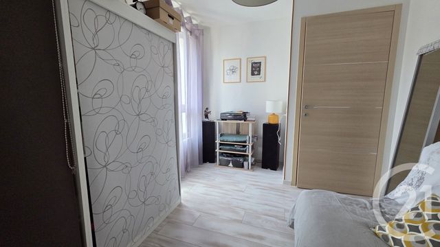 Appartement T3 à louer - 3 pièces - 81.14 m2 - RUMILLY - 74 - RHONE-ALPES - Century 21 Cd Immo